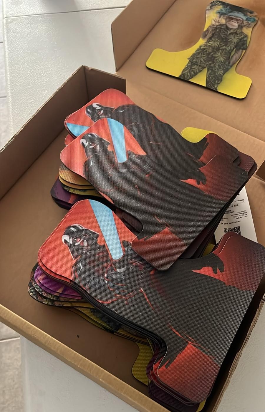 Caja con calleras Cinctus listas para enviar